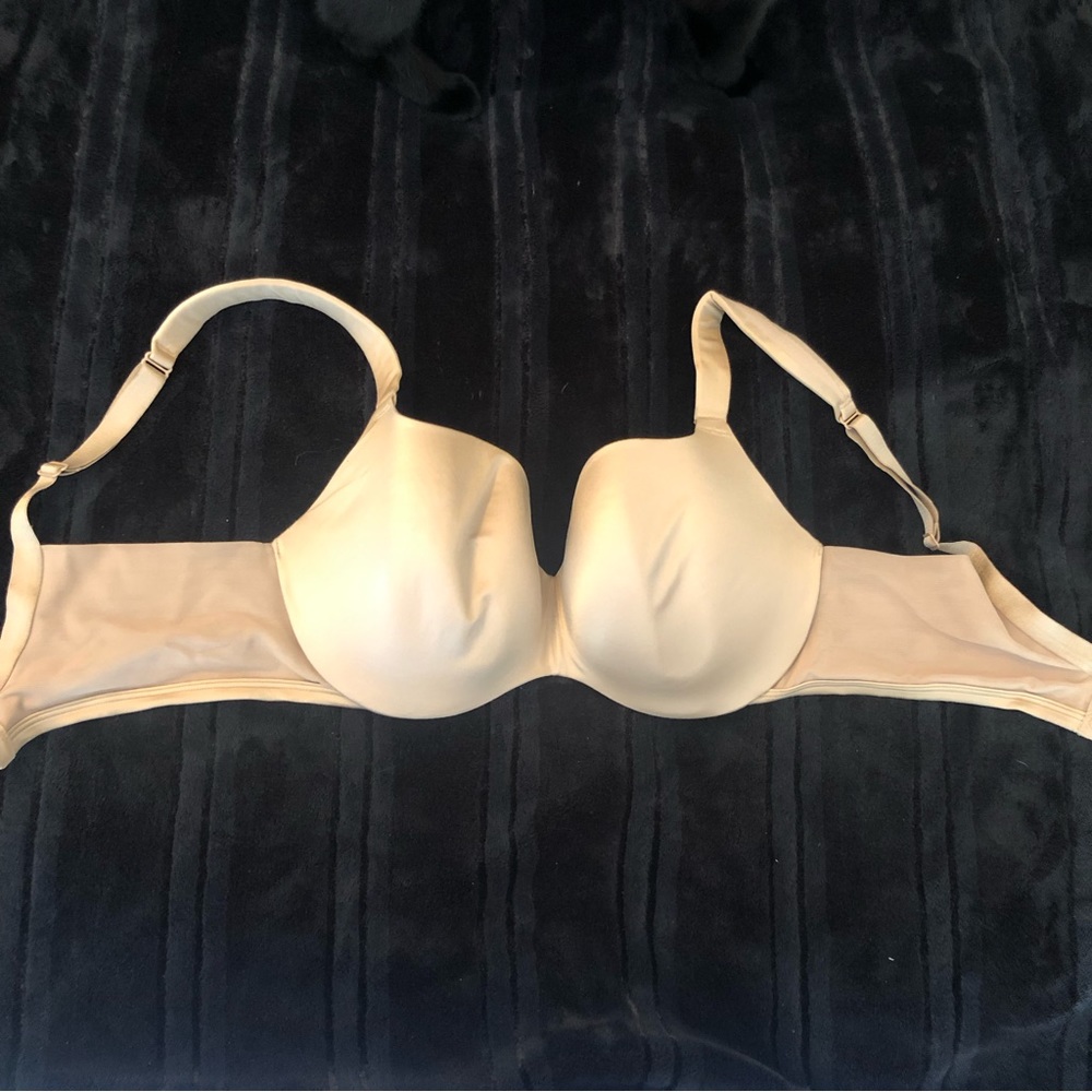 Cacique underwire lite lined padded strap bra tan size 36DDD EUC